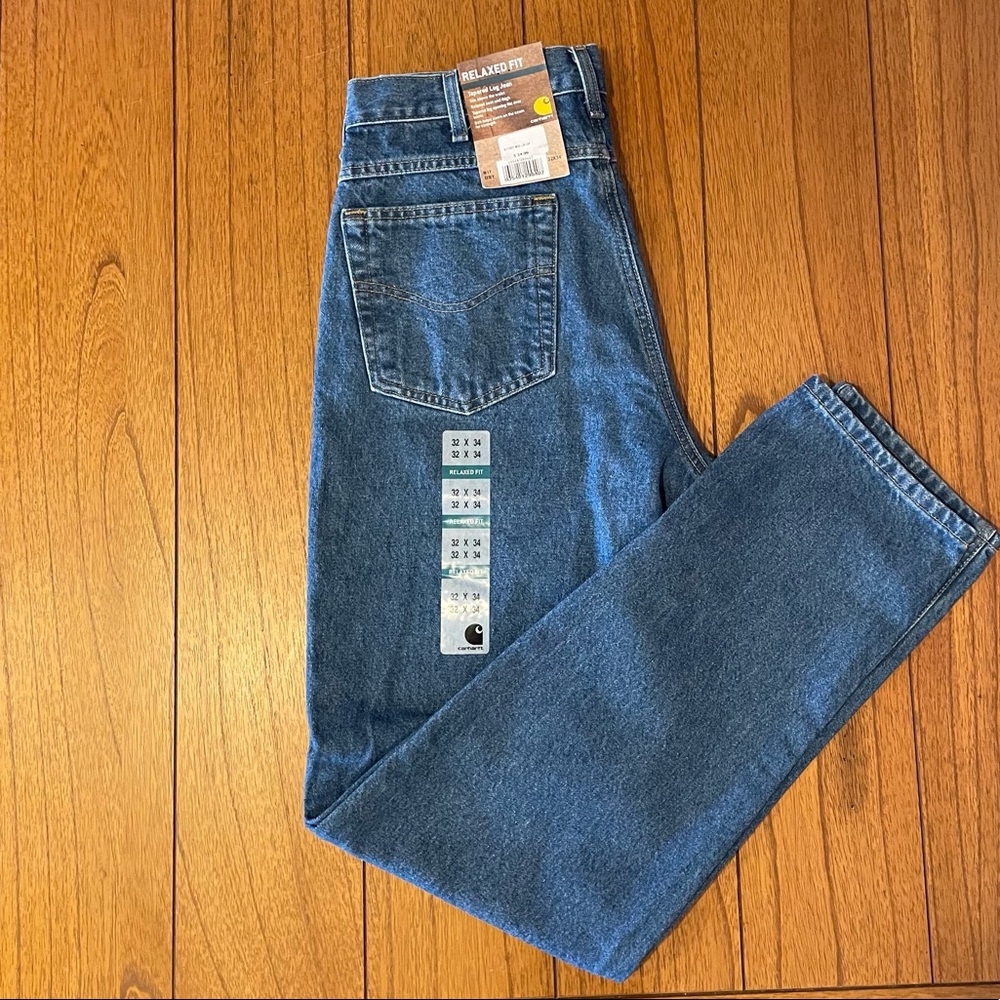 Carhartt relaxed fit, taper leg jeans